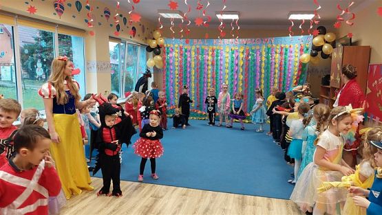 Grafika #38: 13.01.2023 Fotorelacja z balu karnawałowego cz.I