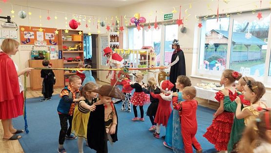 Grafika #49: 13.01.2023 Fotorelacja z balu karnawałowego cz.I