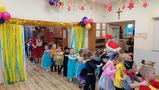 Grafika #50: 13.01.2023 Fotorelacja z balu karnawałowego cz.I