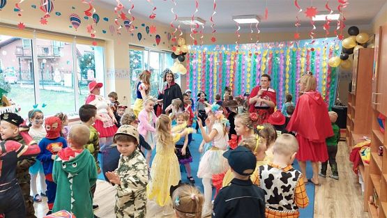 Grafika #56: 13.01.2023 Fotorelacja z balu karnawałowego cz.I