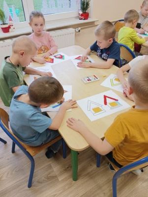 Grafika #4: 05.01.2023 Zajęcia sensoryczne w gr. II