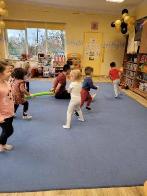 Grafika #2: 05.01.2023 Fotorelacja z zajęć gimnastyki korekcyjnej w gr. I