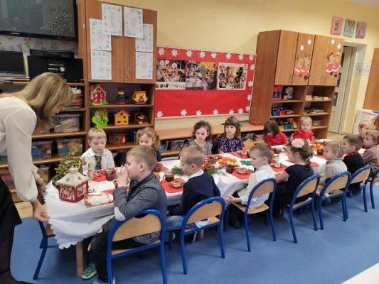 Grafika #6: 21.12.2022 Przedszkolna Wigilia