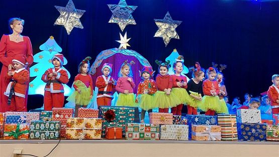 Grafika #24: 14.12.2022 Przedstawienie Świąteczne w GOKiS Wicko cz.I