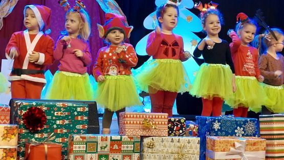 Grafika #28: 14.12.2022 Przedstawienie Świąteczne w GOKiS Wicko cz.I