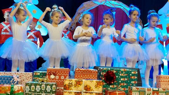 Grafika #42: 14.12.2022 Przedstawienie Świąteczne w GOKiS Wicko cz.I