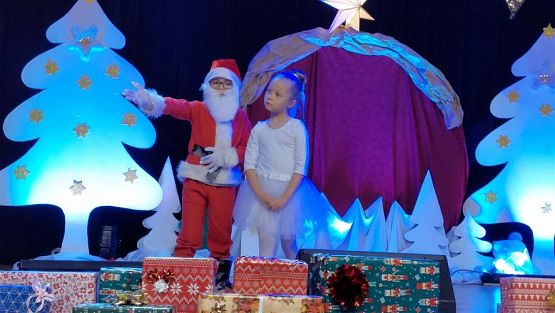Grafika #50: 14.12.2022 Przedstawienie Świąteczne w GOKiS Wicko cz.I