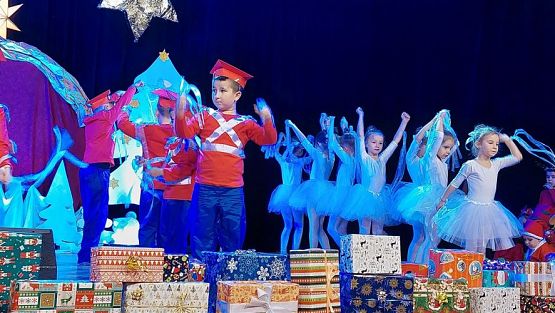 Grafika #57: 14.12.2022 Przedstawienie Świąteczne w GOKiS Wicko cz.I