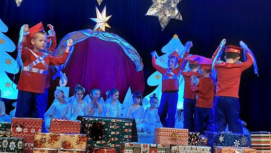 Grafika #60: 14.12.2022 Przedstawienie Świąteczne w GOKiS Wicko cz.I