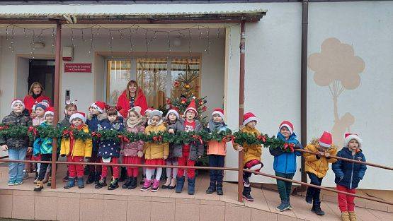 Grafika #1: 06.12.2022 Odwiedziny pomocnika św.Mikołaja na motocyklu