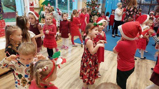 Grafika #21: 06.12.2022 Mikołajki w przedszkolu