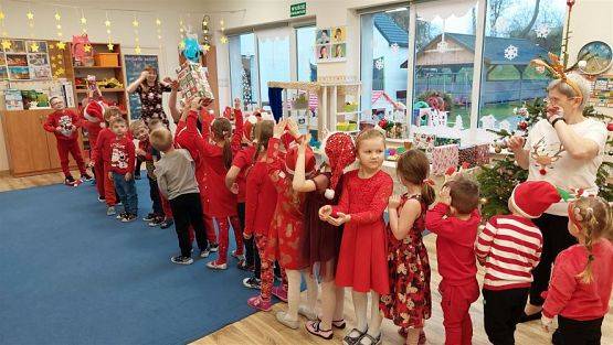 Grafika #37: 06.12.2022 Mikołajki w przedszkolu