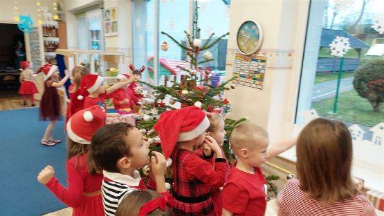 Grafika #59: 06.12.2022 Mikołajki w przedszkolu