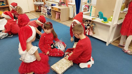 Grafika #86: 06.12.2022 Mikołajki w przedszkolu