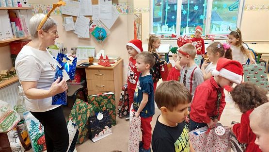 Grafika #92: 06.12.2022 Mikołajki w przedszkolu