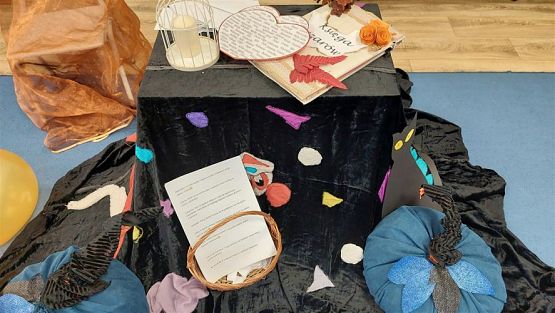 Grafika #9: 30.11.2022 Wróżby i zabawy andrzejkowe gr III