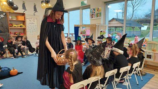 Grafika #37: 30.11.2022 Wróżby i zabawy andrzejkowe gr III