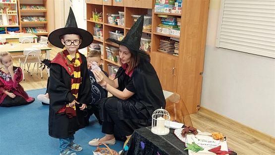 Grafika #60: 30.11.2022 Wróżby i zabawy andrzejkowe gr III