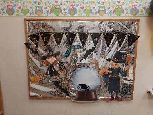 Grafika #21: 30.11.2022 Wróżby i zabawy andrzejkowe gr II