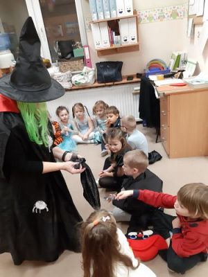 Grafika #28: 30.11.2022 Wróżby i zabawy andrzejkowe gr II