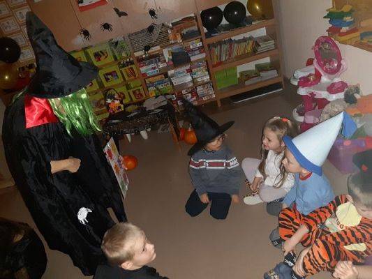 Grafika #56: 30.11.2022 Wróżby i zabawy andrzejkowe gr II