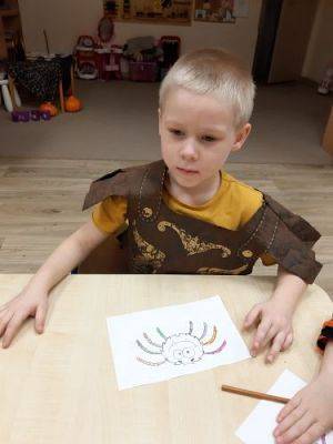 Grafika #62: 30.11.2022 Wróżby i zabawy andrzejkowe gr II