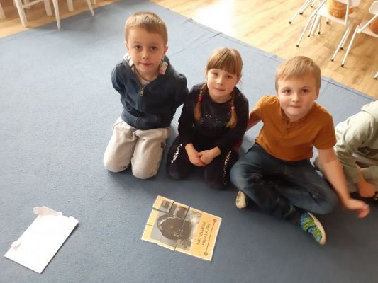 Grafika #15: 25.11.2022 Dzień pluszowego misia gr III