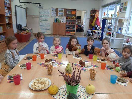 Grafika #24: 25.11.2022 Dzień pluszowego misia gr III