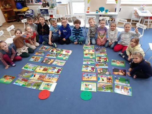 Grafika #4: 09.11.2022 Projekt edukacyjny &quot;Dzieciaki na straży&quot; gr III