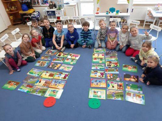 Grafika #5: 09.11.2022 Projekt edukacyjny &quot;Dzieciaki na straży&quot; gr III
