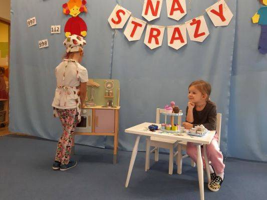 Grafika #29: 09.11.2022 Projekt edukacyjny &quot;Dzieciaki na straży&quot; gr III