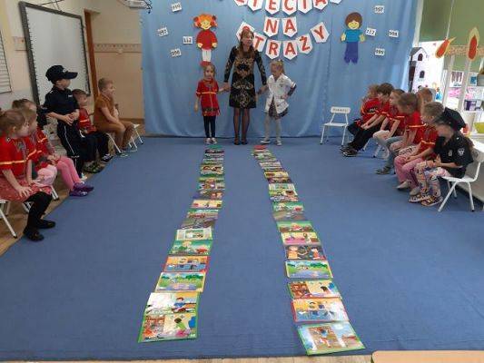 Grafika #75: 09.11.2022 Projekt edukacyjny &quot;Dzieciaki na straży&quot; gr III