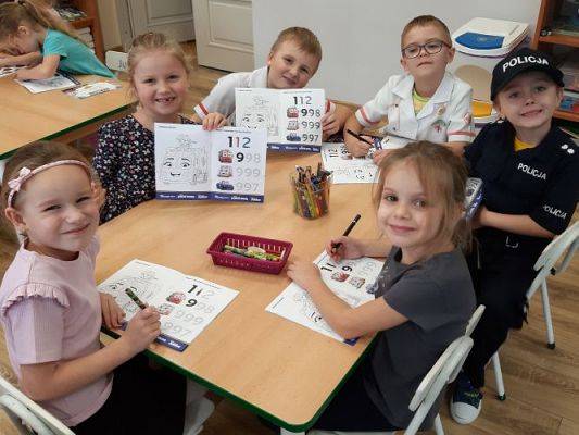 Grafika #82: 09.11.2022 Projekt edukacyjny &quot;Dzieciaki na straży&quot; gr III