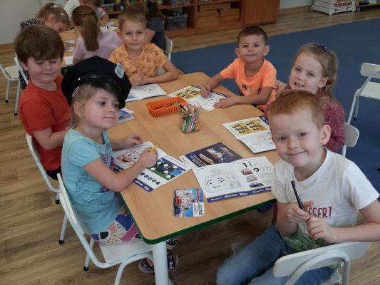 Grafika #83: 09.11.2022 Projekt edukacyjny &quot;Dzieciaki na straży&quot; gr III