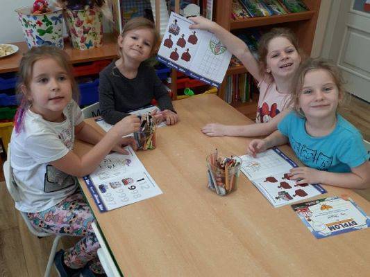 Grafika #84: 09.11.2022 Projekt edukacyjny &quot;Dzieciaki na straży&quot; gr III