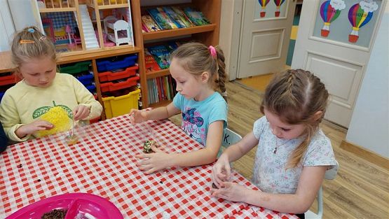 Grafika #47: 07.11.2022 - Warsztaty mydlarskie - "Glicerynowe mydełka" gr III