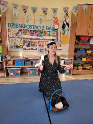 Grafika #37: 04.11.2022 Dzień Postaci z Bajek Gr1