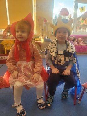 Grafika #50: 04.11.2022 Dzień Postaci z Bajek Gr1