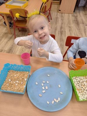 Grafika #56: 04.11.2022 Dzień Postaci z Bajek Gr1