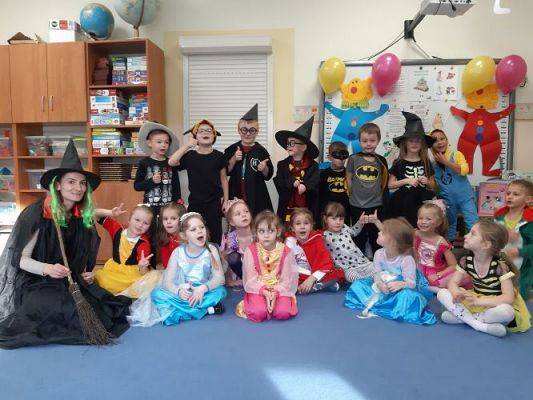 Grafika #28: 04.11.2022 Dzień postaci z bajek