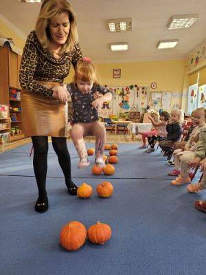 Grafika #1: 27.10.2022 Dyniowe zabawy w gr I