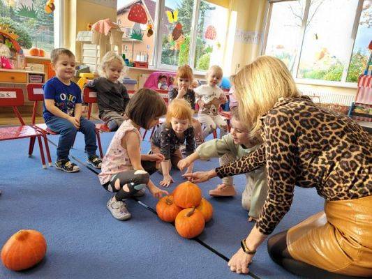 Grafika #12: 27.10.2022 Dyniowe zabawy w gr I