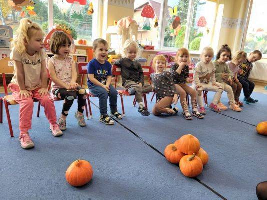 Grafika #13: 27.10.2022 Dyniowe zabawy w gr I