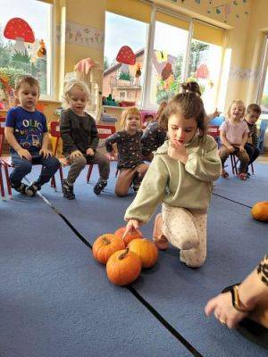 Grafika #14: 27.10.2022 Dyniowe zabawy w gr I