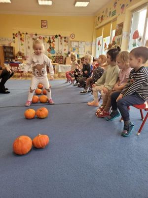 Grafika #21: 27.10.2022 Dyniowe zabawy w gr I
