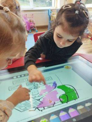 Grafika #2: 25.10.2022 Zajęcia interaktywne w grupie Maluchów