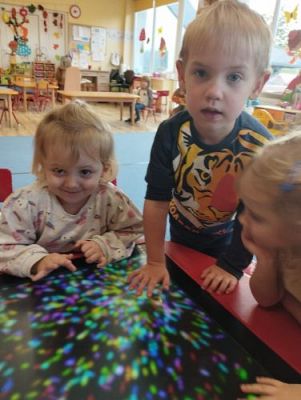 Grafika #3: 25.10.2022 Zajęcia interaktywne w grupie Maluchów