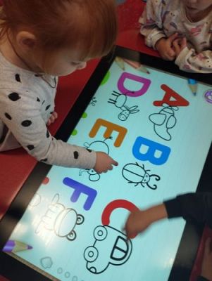 Grafika #5: 25.10.2022 Zajęcia interaktywne w grupie Maluchów