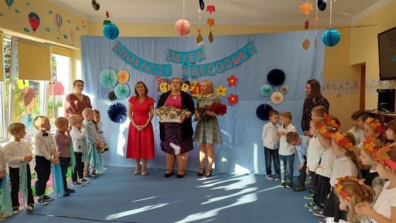 Grafika #19: 14.10.2022 Dzień Edukacji Narodowej