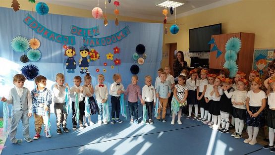 Grafika #42: 14.10.2022 Dzień Edukacji Narodowej